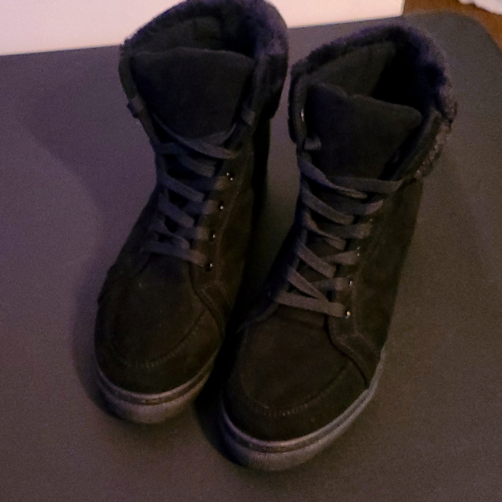 Women's Black Suede Faux fur Boots size 11